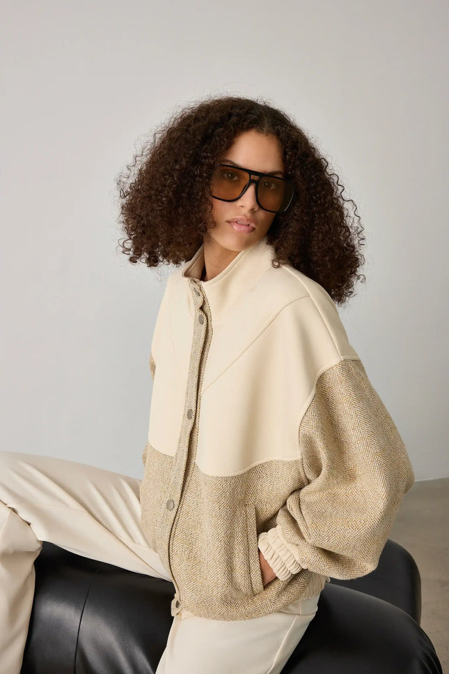 Bej Balıksırtı Desenli Bomber Ceket