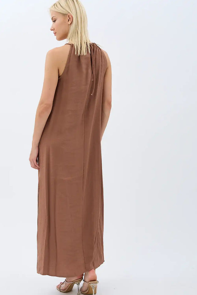Boyundan Bağlamalı Maxi Elbise (Kahverengi)