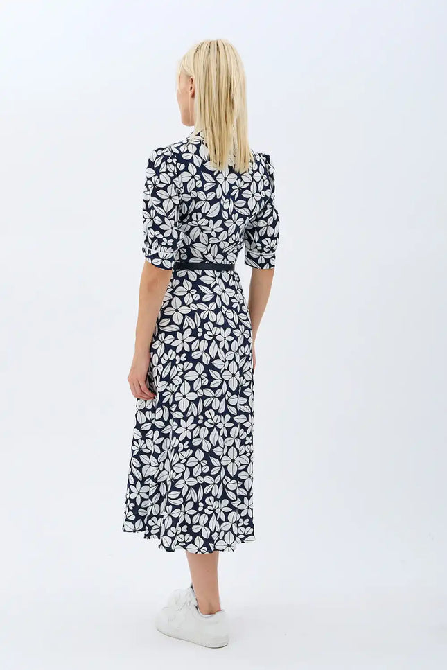 Yaprak Desenli Kemerli Gömlek Elbise (Siyah)