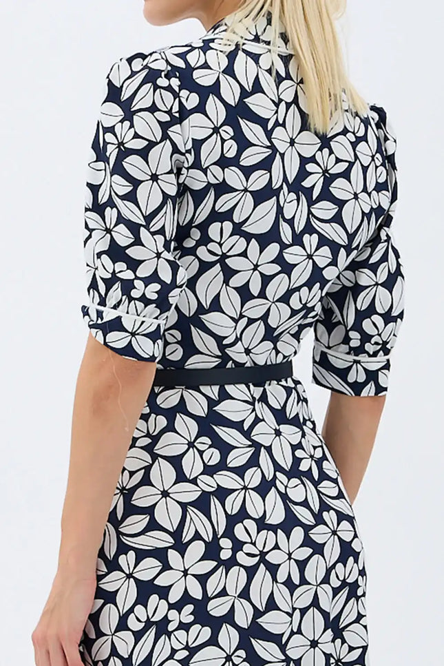 Yaprak Desenli Kemerli Gömlek Elbise (Siyah)