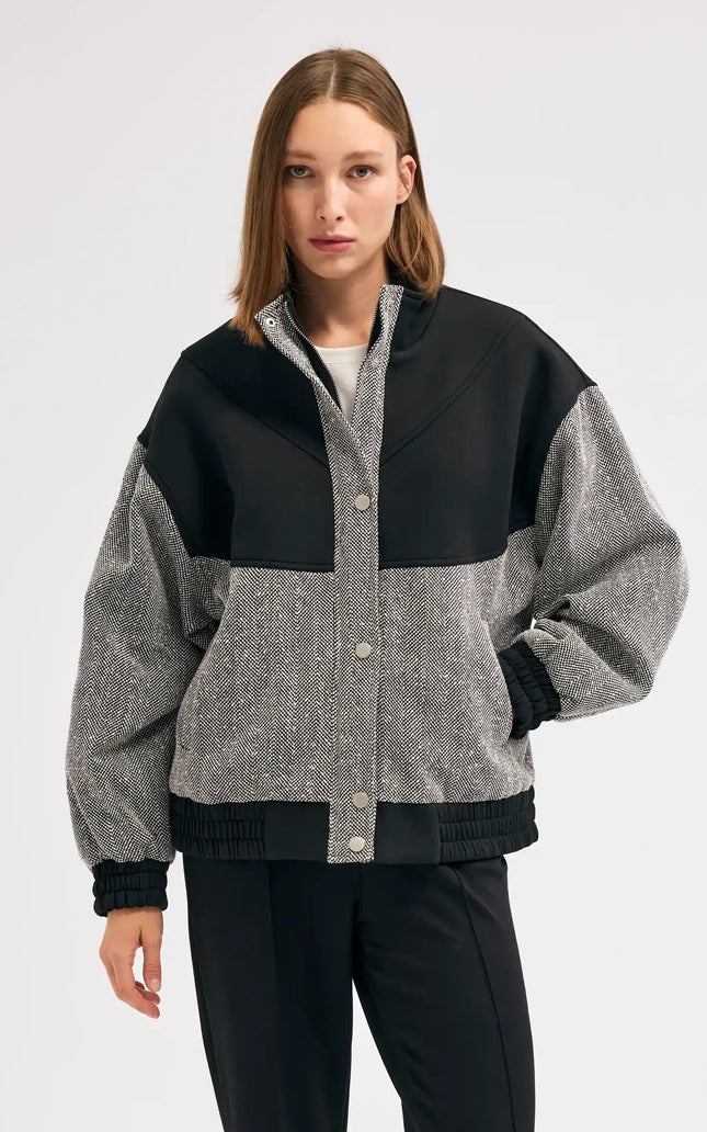 Balıksırtı Siyah Mont