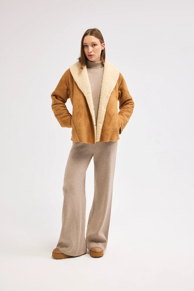 Kısa Taba Renk Kaban