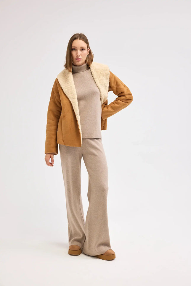 Kısa Taba Renk Kaban