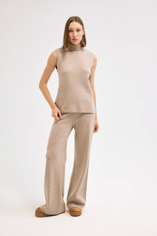 Bej Triko Pantolon