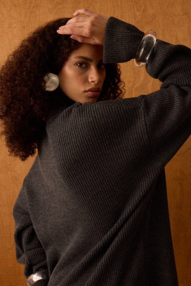 Gri Fermuarlı Dik Yaka Triko