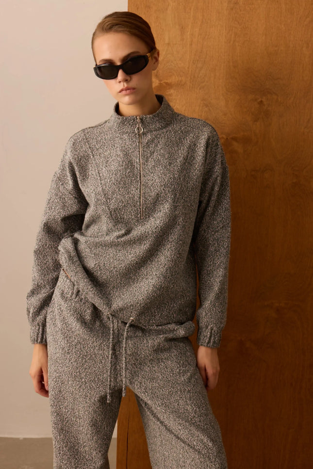 Gri Fermuarlı Sweatshirt