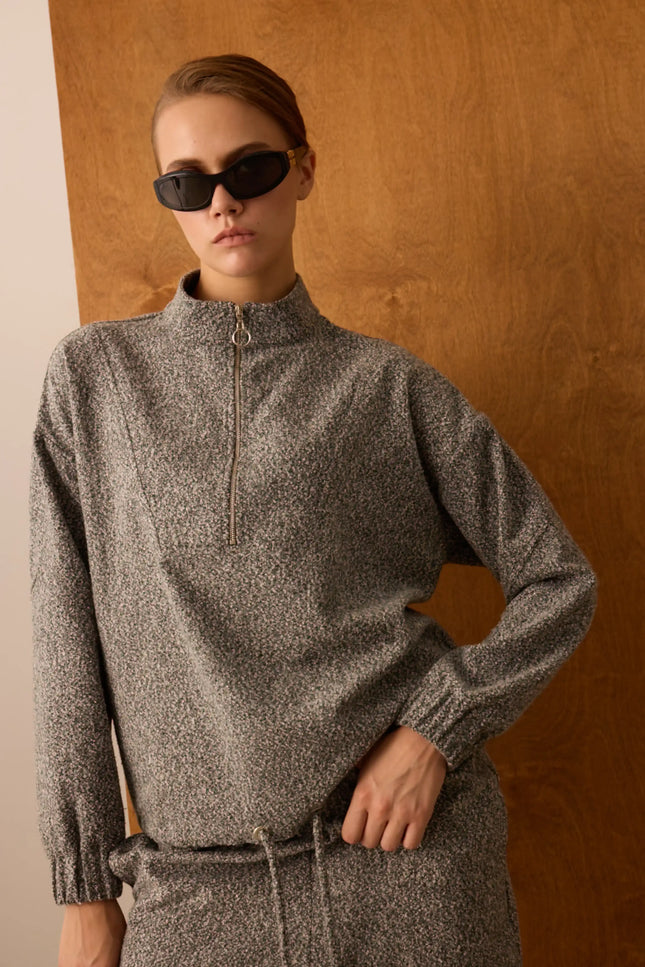 Gri Fermuarlı Sweatshirt