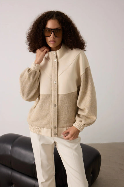 Bej Balıksırtı Desenli Bomber Ceket