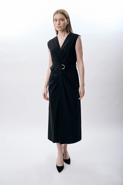 Kemer Detaylı Uzun Elbise (Siyah)