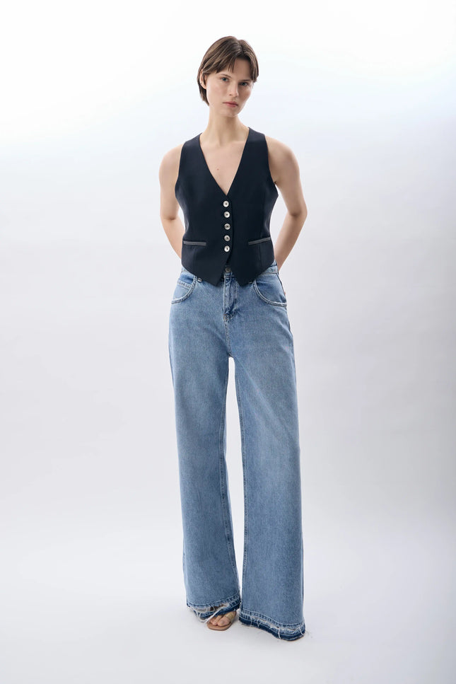 Dikiş Detaylı Kısa Yelek (Lacivert)