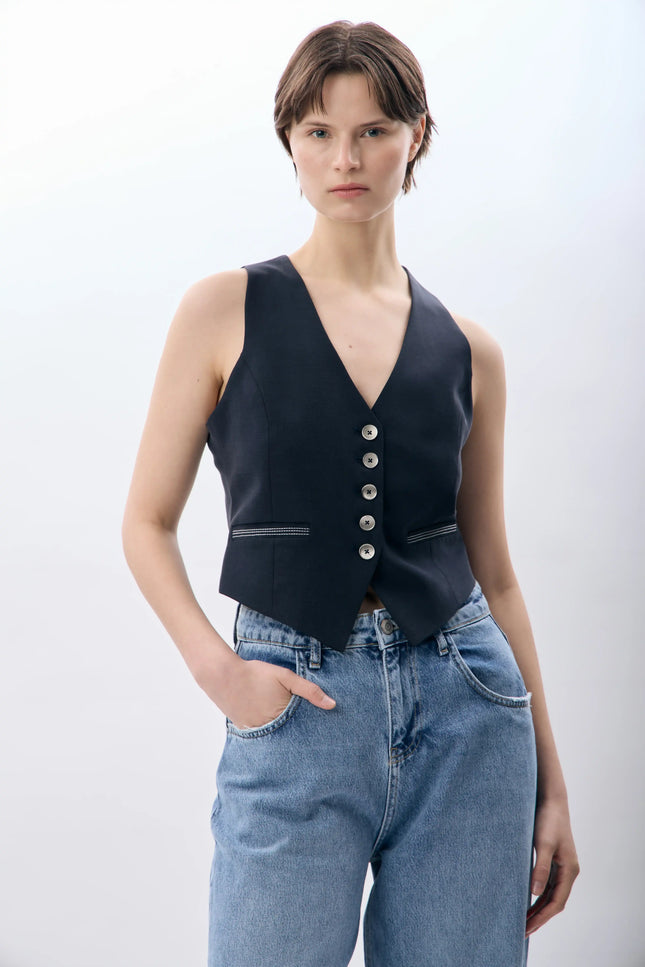 Dikiş Detaylı Kısa Yelek (Lacivert)