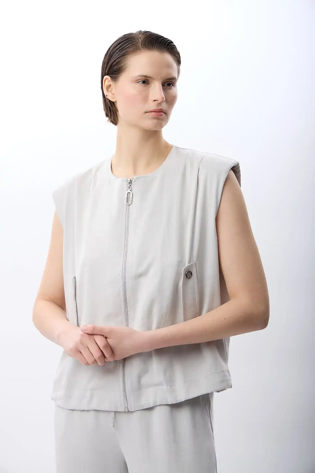 Gri Büzgülü Kısa Yelek