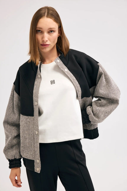 Balıksırtı Siyah Mont